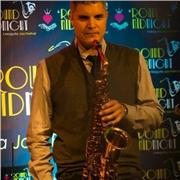 Estudio, manejo e improvisación en el uso del saxofon en la musica